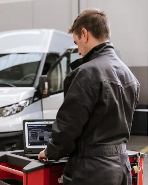 Revisión y descarga de tacógrafos